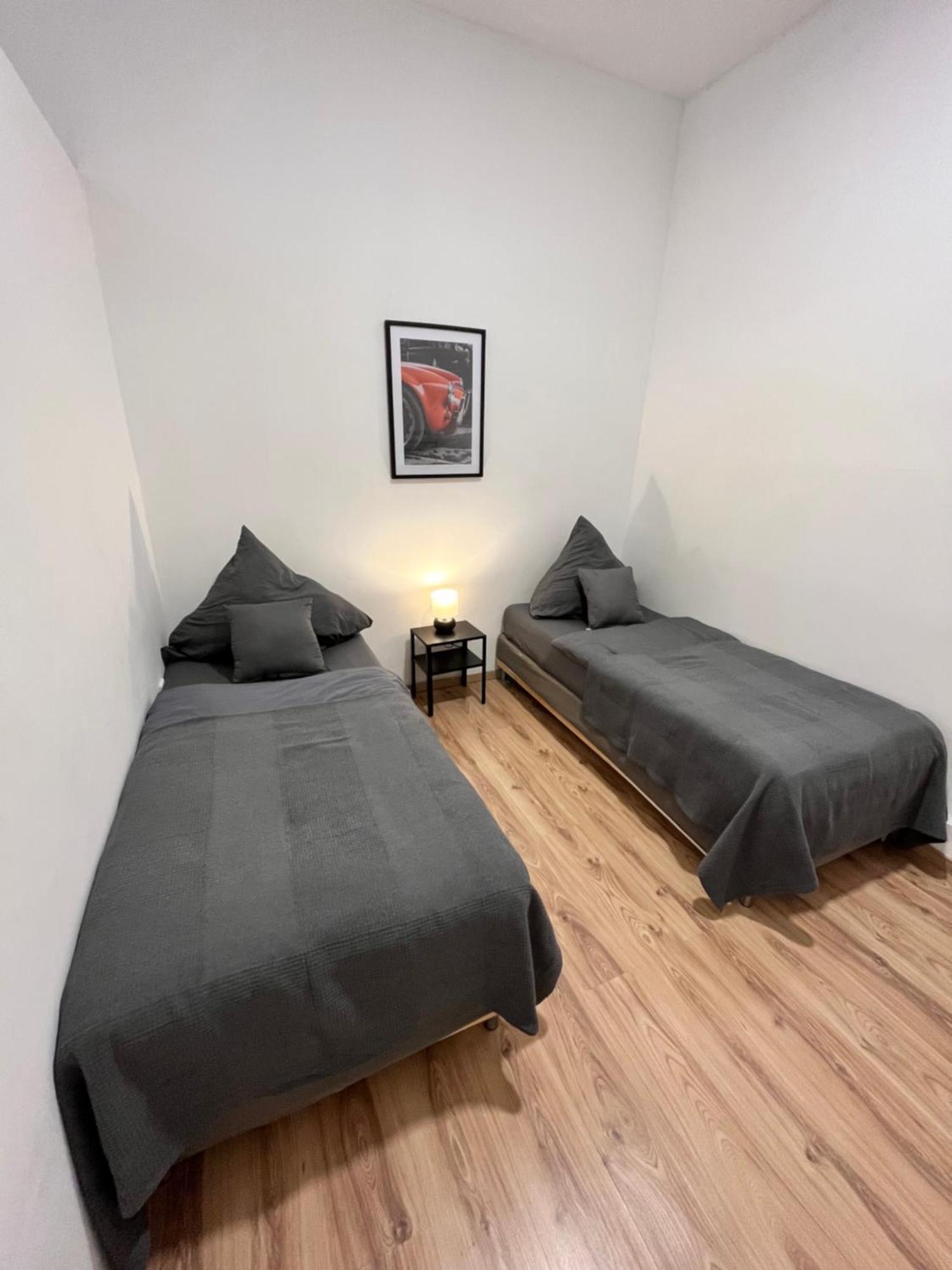 Apartment Central 10B 40Qm Wi-Fi Free Parking Calm Back House Dortmund Zewnętrze zdjęcie